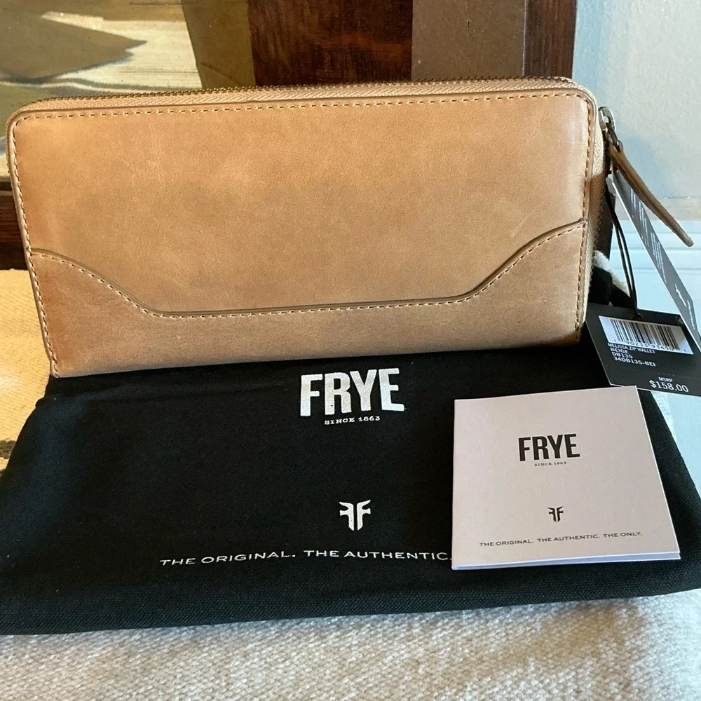 NWT Frye Leather Melissa Zip Around Wallet Beige Brown Retail $158